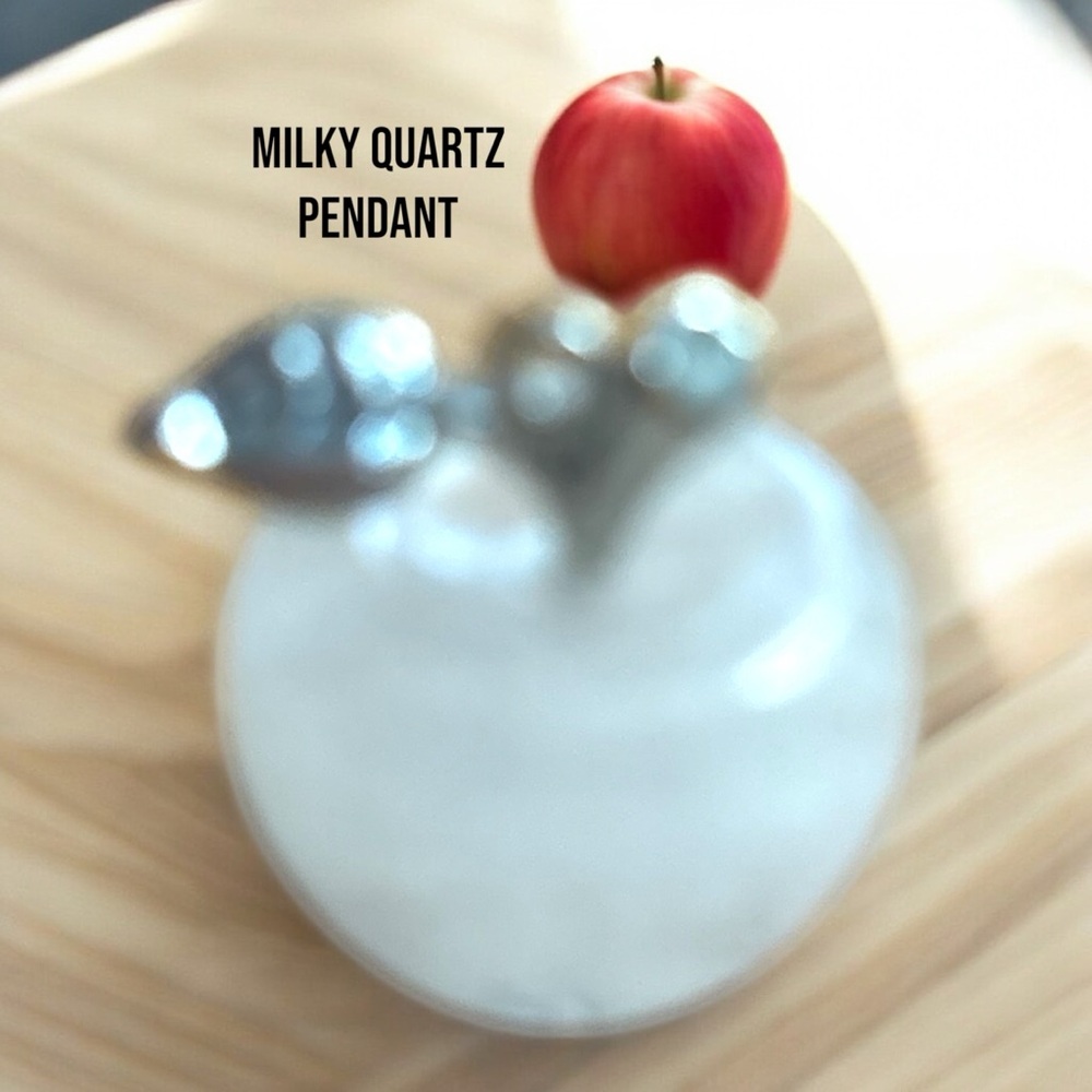 284P. Milky Quartz Pendant with Silver Details 15mm